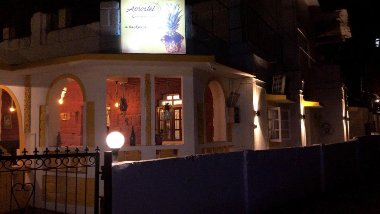 Aerostel - Backpacker'S Hostel In Goa Calangute Kültér fotó