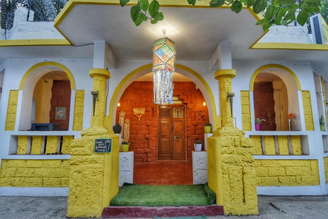 Aerostel - Backpacker'S Hostel In Goa Calangute Kültér fotó
