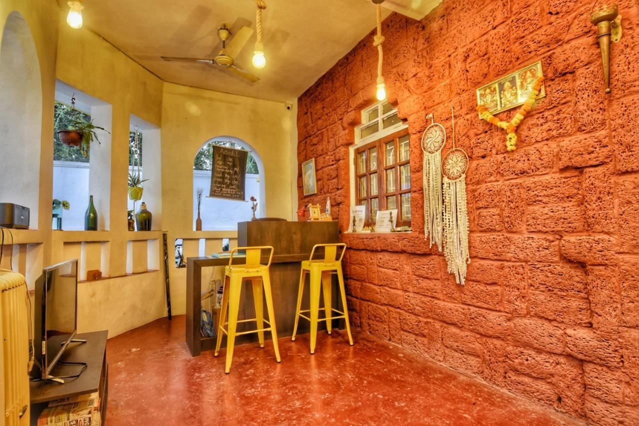 Aerostel - Backpacker'S Hostel In Goa Calangute Kültér fotó